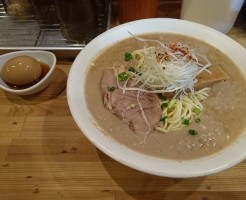極鶏